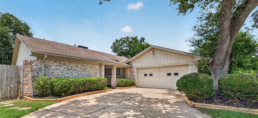 Property photo for 15814 Boulder Oaks Drive, Houston, TX