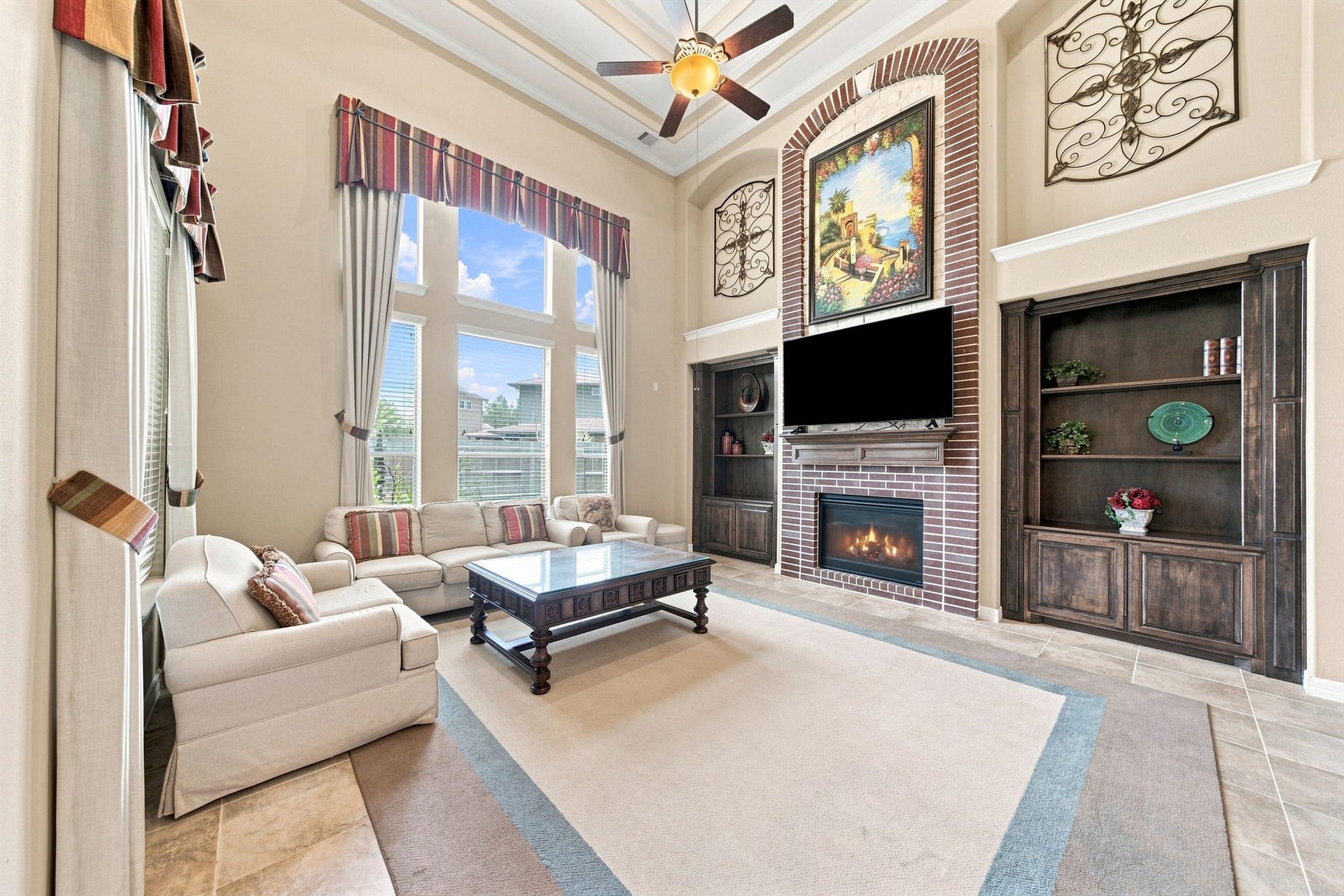 2407 Mallorca Pass, League City, TX 77573 Living Room