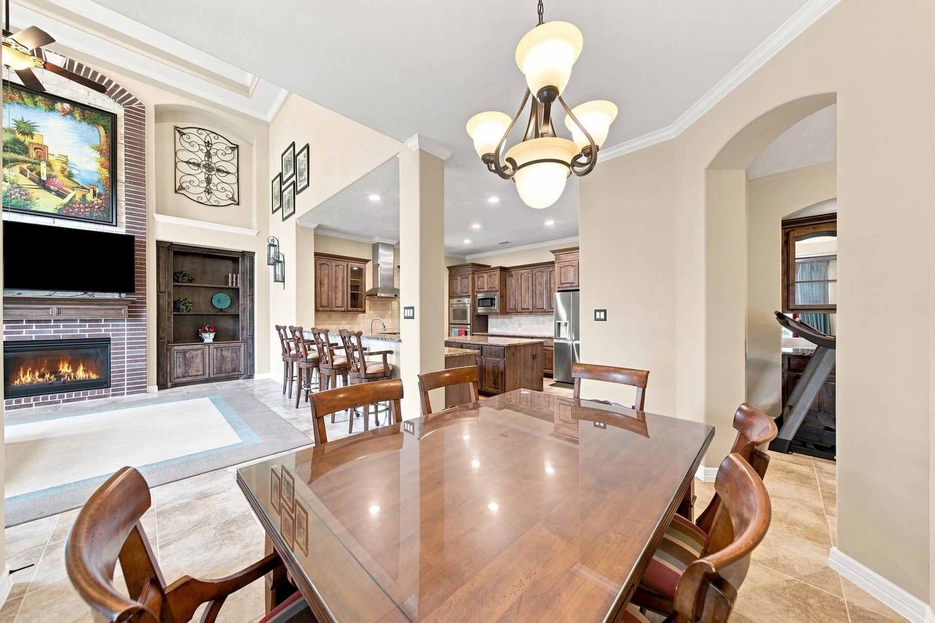 2407 Mallorca Pass, League City, TX 77573 Breakfast Area