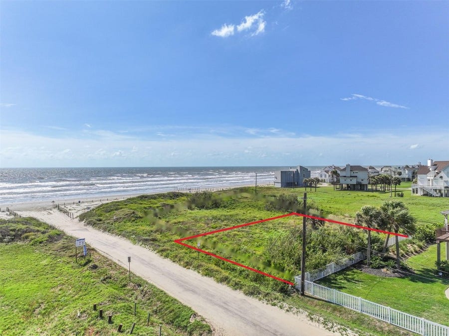 Property photo for 4015 11 Mile Road, Galveston, TX