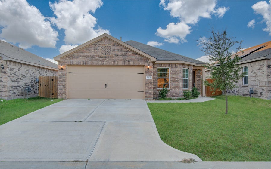 Property photo for 20739 Sunshine Meadow Drive, Hockley, TX