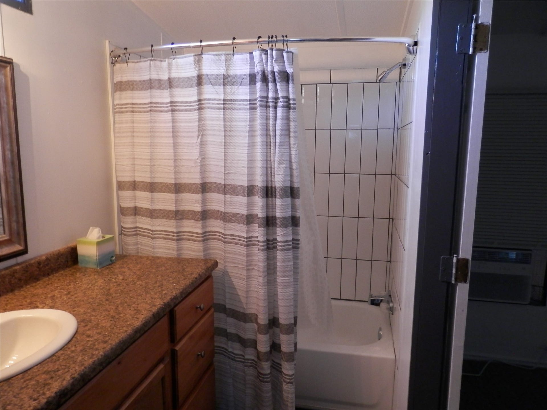 800 29th Street, Dickinson, TX 77539 800 29th Street, Dickinson, TX 77539
