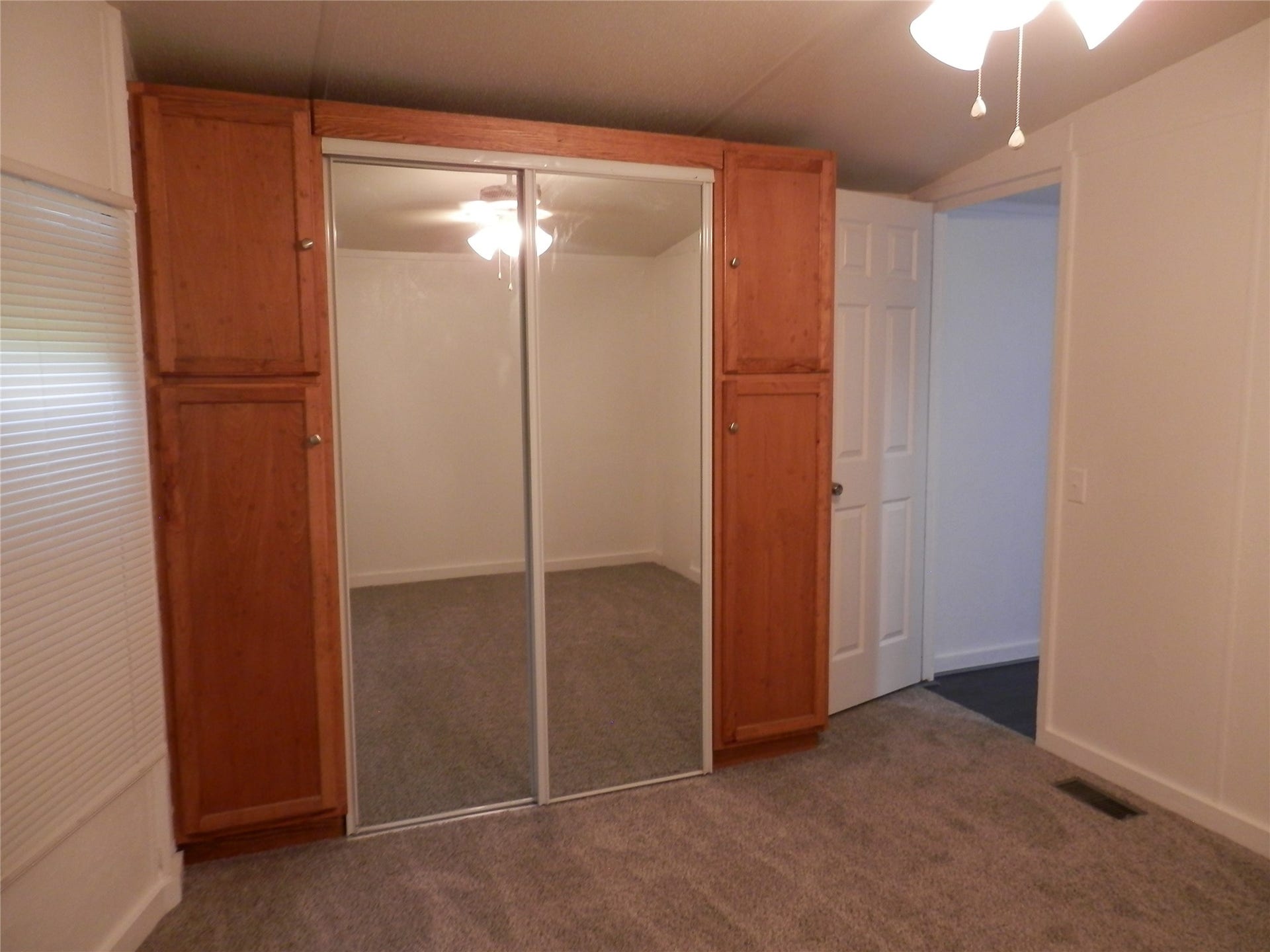 800 29th Street, Dickinson, TX 77539 800 29th Street, Dickinson, TX 77539