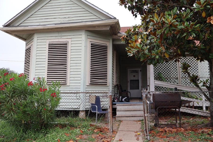 Property photo for 4028 Sealy Street, Galveston, TX