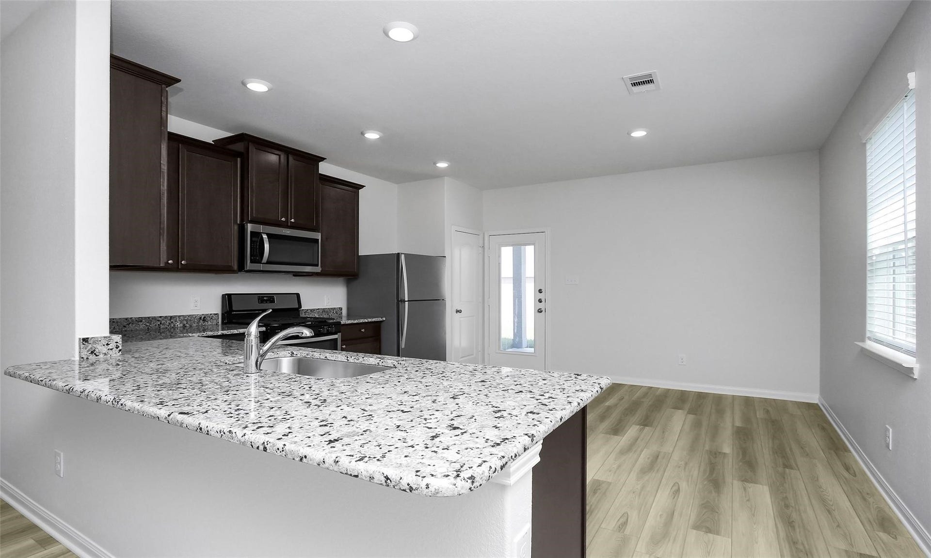 435 Lone Rider Drive, Katy, TX 77493
