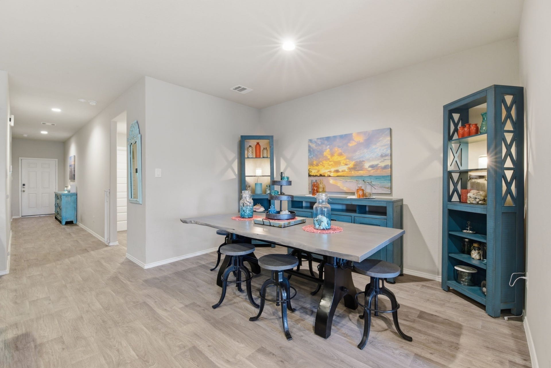 11225 34th Avenue N, Texas City, TX 77591 Perfect open kitchen design for entertaining and family gatherings.