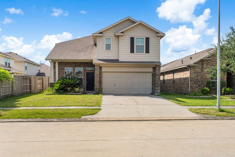 Property photo for 15615 Dahlia Brook Way, Houston, TX