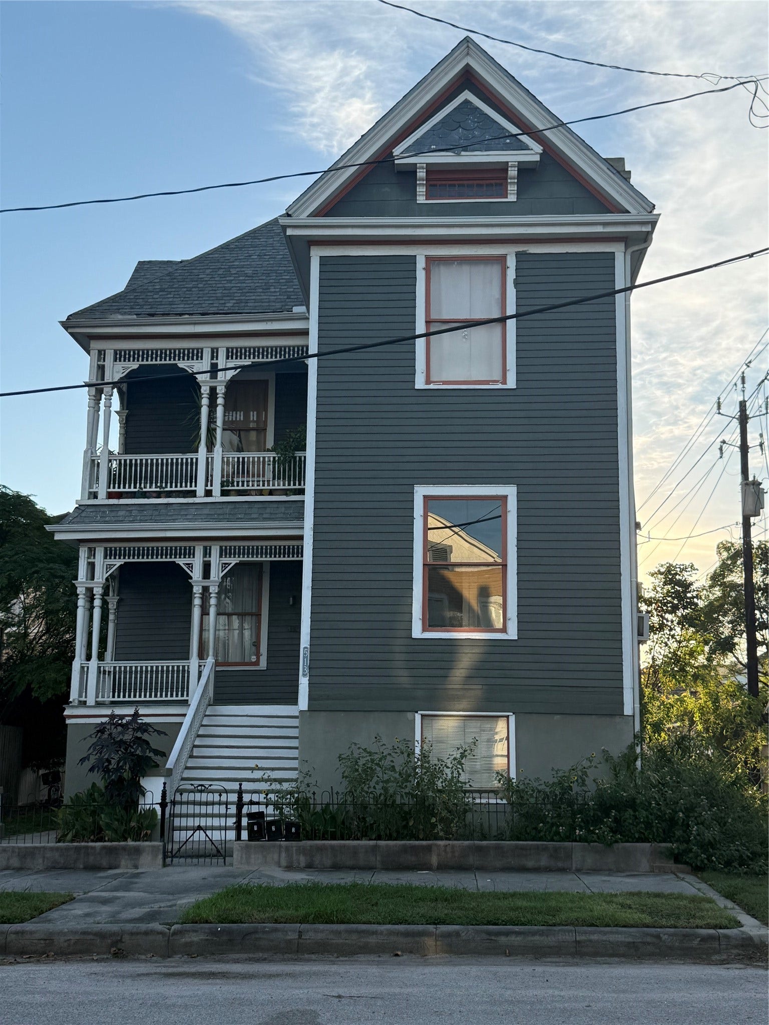 513 17th, #2, Galveston, TX 77550 513 17th, #2, Galveston, TX 77550
