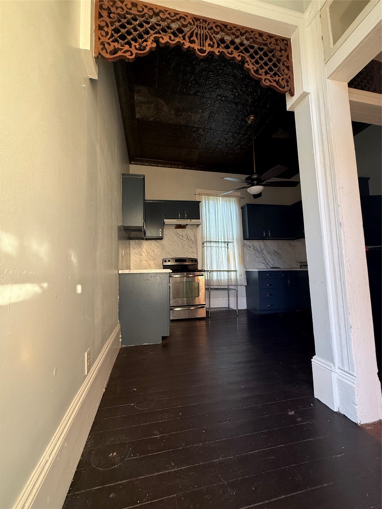 513 17th, #2, Galveston, TX 77550 513 17th, #2, Galveston, TX 77550