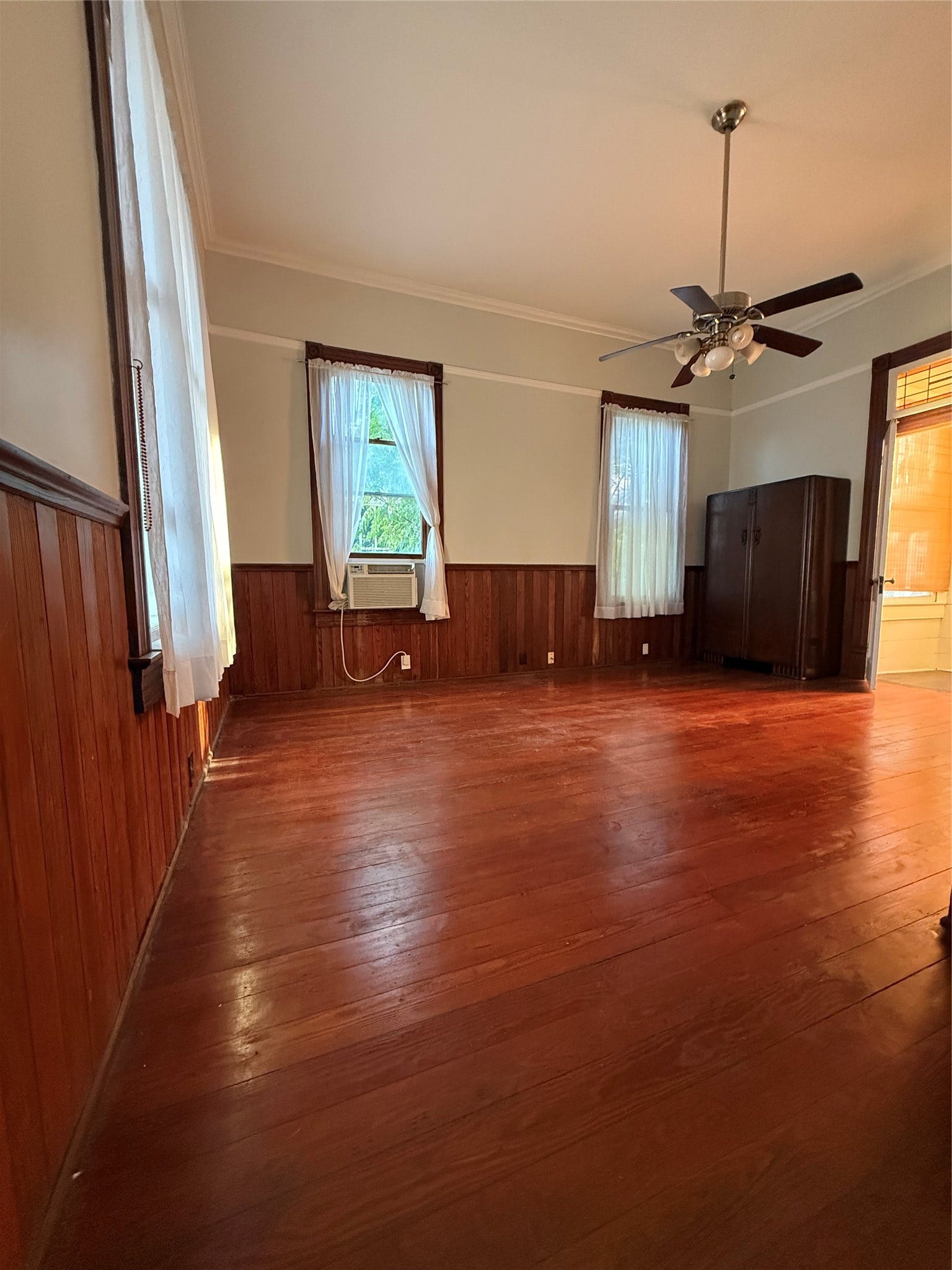 513 17th, #2, Galveston, TX 77550 513 17th, #2, Galveston, TX 77550