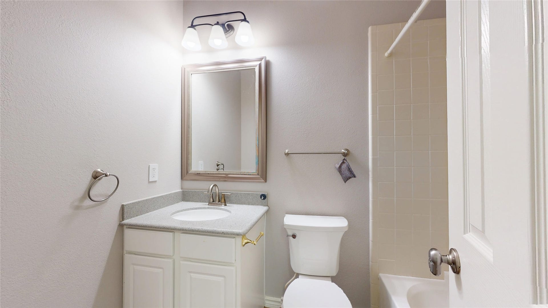 1214 Sand Pines, Katy, TX 77494 1214 Sand Pines, Katy, TX 77494
