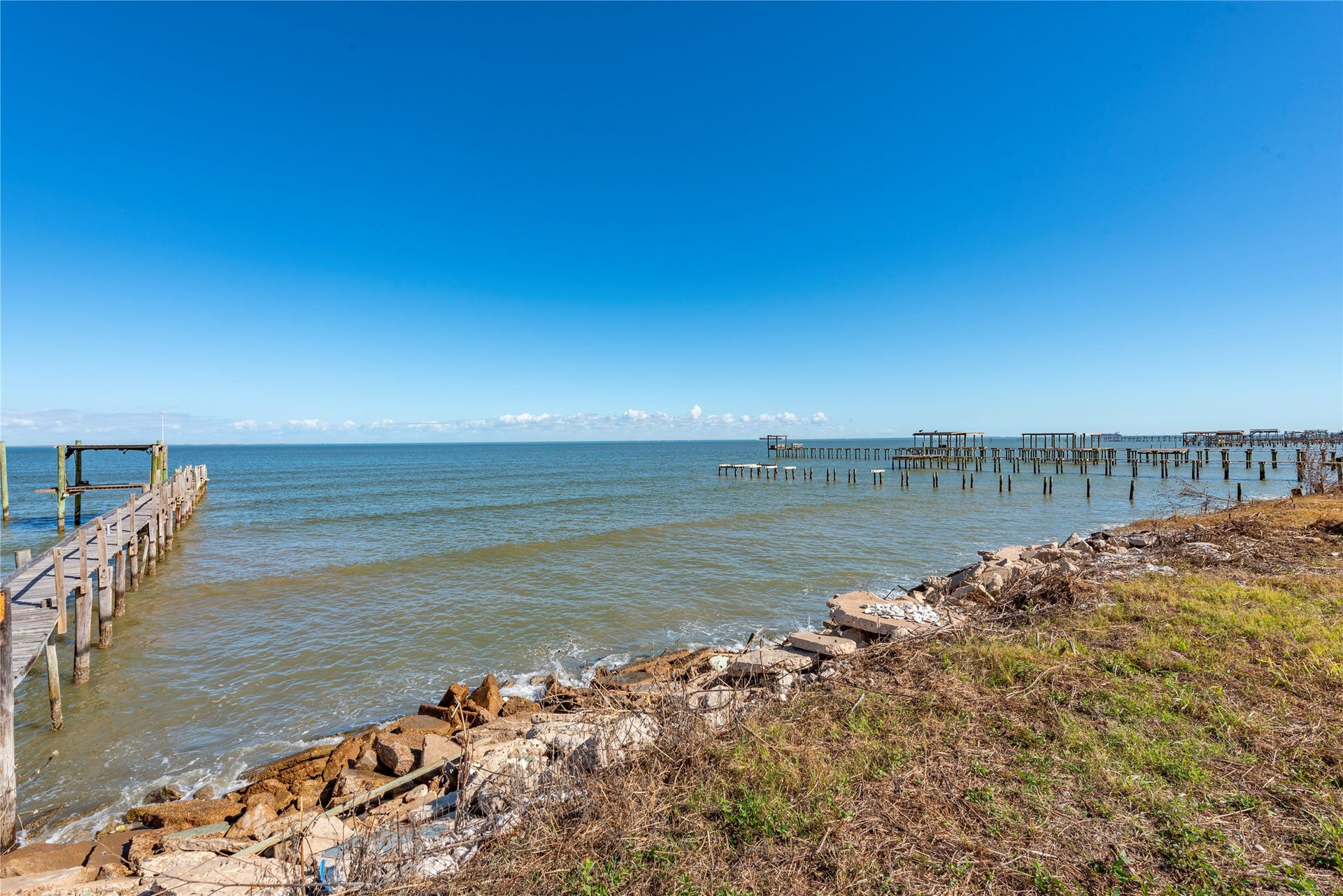 2221 Avenue A, San Leon, TX 77539 2221 Avenue A, San Leon, TX 77539