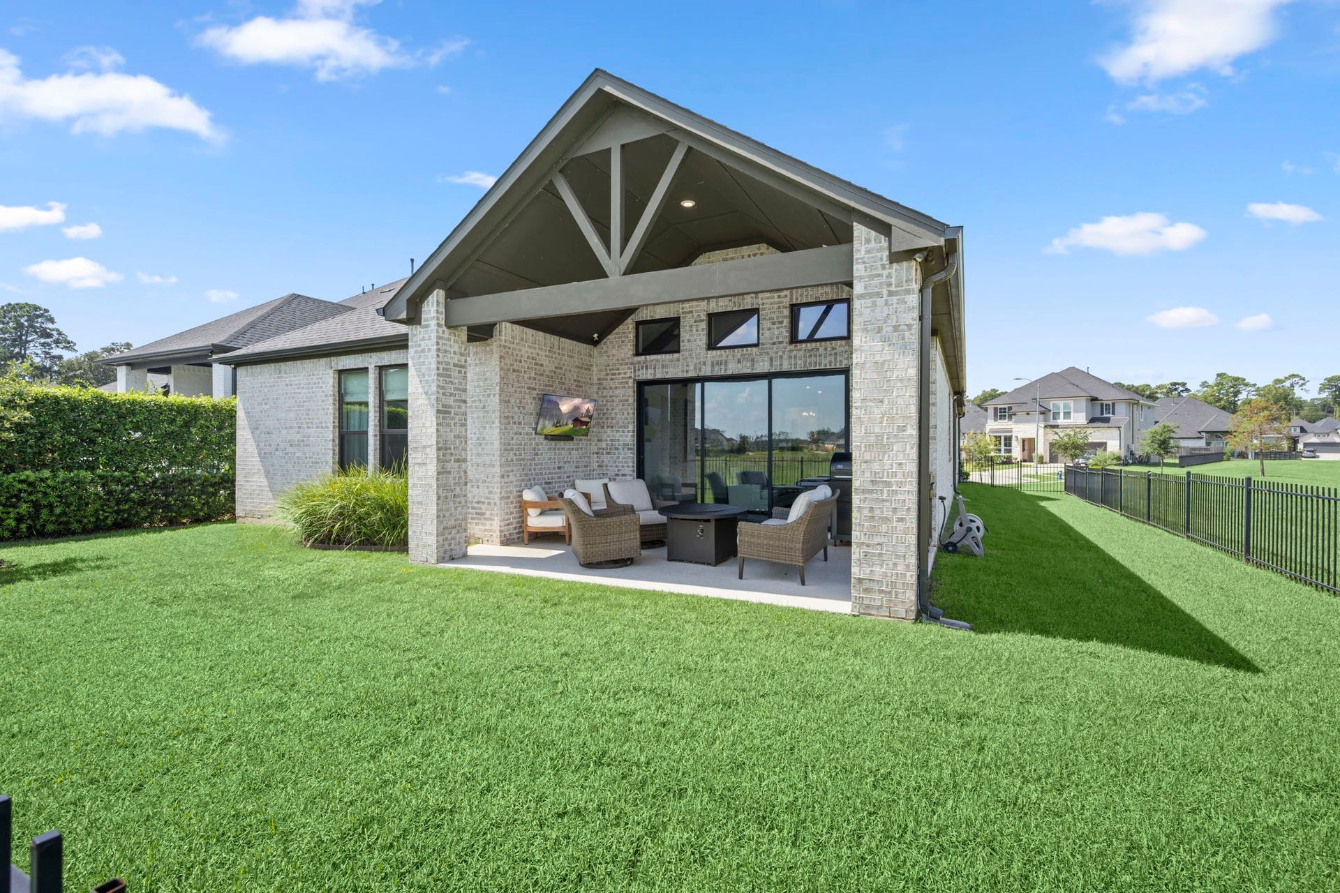 24914 Lily Hall Court, Tomball, TX 77375 24914 Lily Hall Court, Tomball, TX 77375