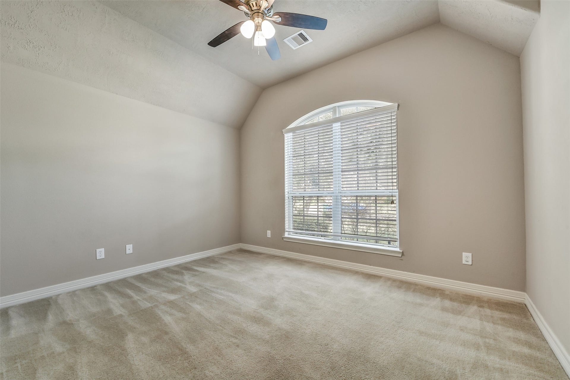 7122 Fall Creek Lane, Missouri City, TX 77459 7122 Fall Creek Lane, Missouri City, TX 77459