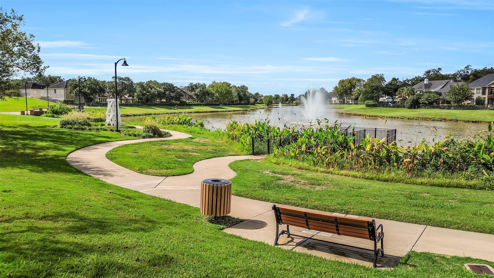 7122 Fall Creek Lane, Missouri City, TX 77459 7122 Fall Creek Lane, Missouri City, TX 77459