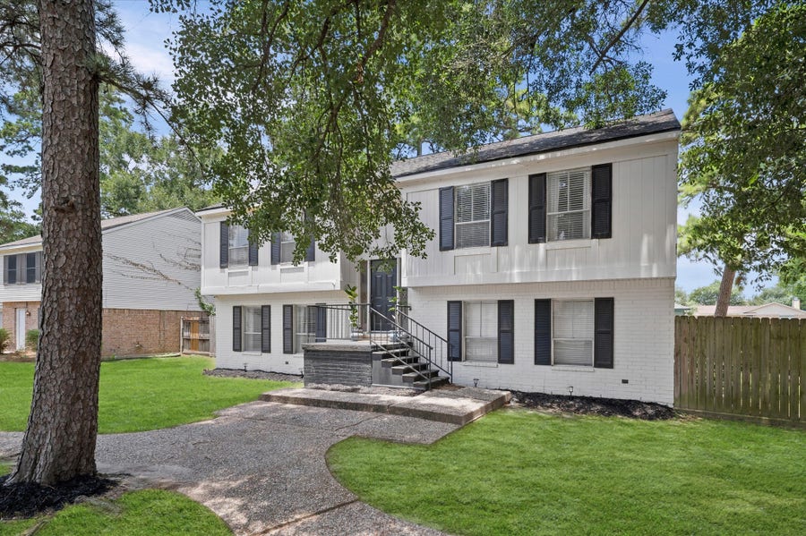 Property photo for 2715 Wood River Drive, Spring, TX