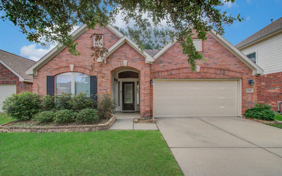 Property photo for 21922 Catoosa Drive, Spring, TX