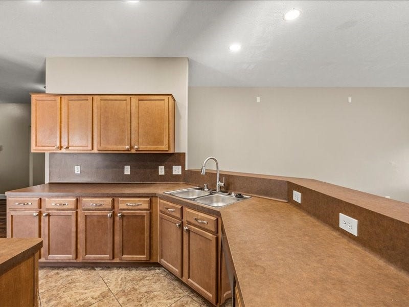 167 Rustic Colony Lane, Dickinson, TX 77539 167 Rustic Colony Lane, Dickinson, TX 77539