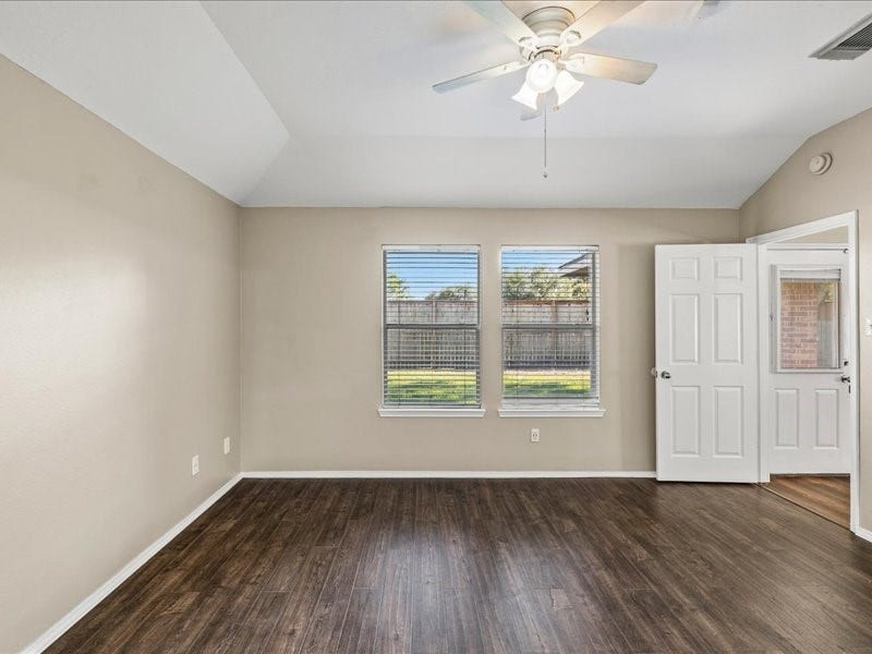 167 Rustic Colony Lane, Dickinson, TX 77539 167 Rustic Colony Lane, Dickinson, TX 77539