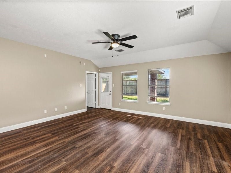 167 Rustic Colony Lane, Dickinson, TX 77539 167 Rustic Colony Lane, Dickinson, TX 77539