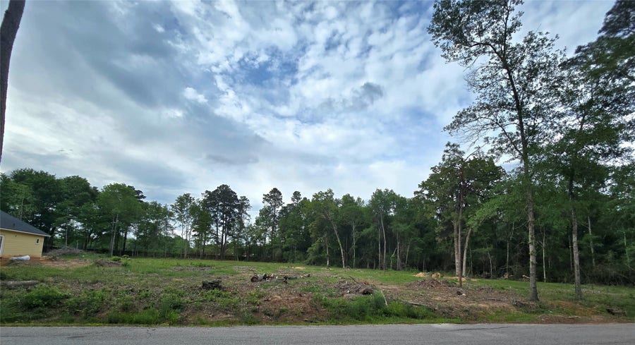 Property photo for 3805 Piney Point Road, Conroe, TX