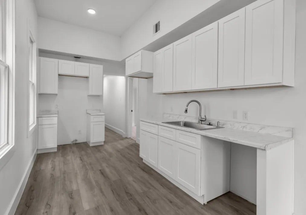 3312 Sealy A and B, Galveston, TX 77550 Kitchen