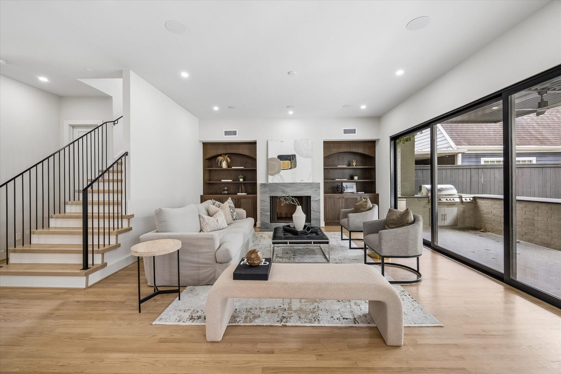 2320 North Boulevard, Houston, TX 77098 2320 North Boulevard, Houston, TX 77098
