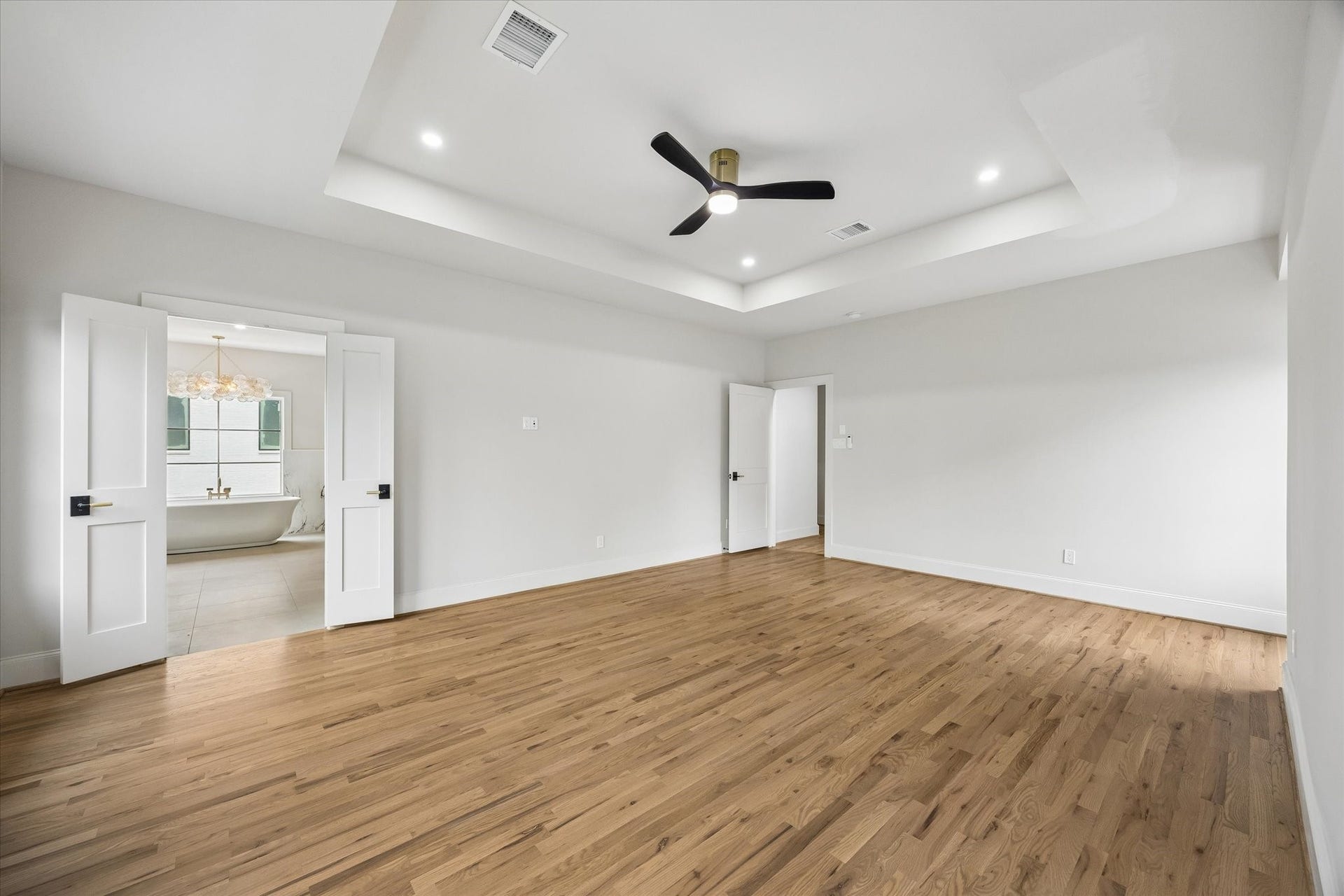 2320 North Boulevard, Houston, TX 77098 2320 North Boulevard, Houston, TX 77098
