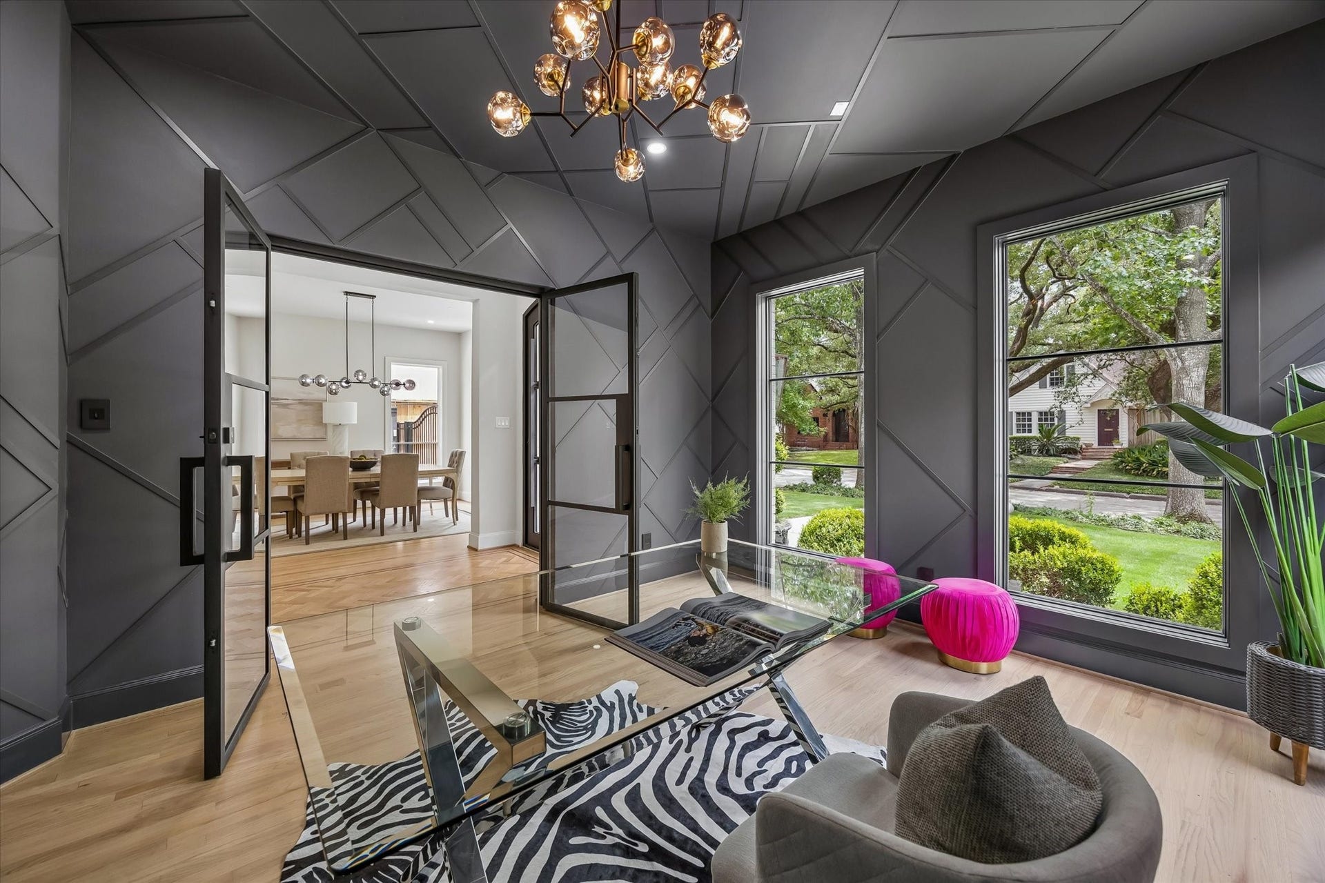 2320 North Boulevard, Houston, TX 77098 2320 North Boulevard, Houston, TX 77098