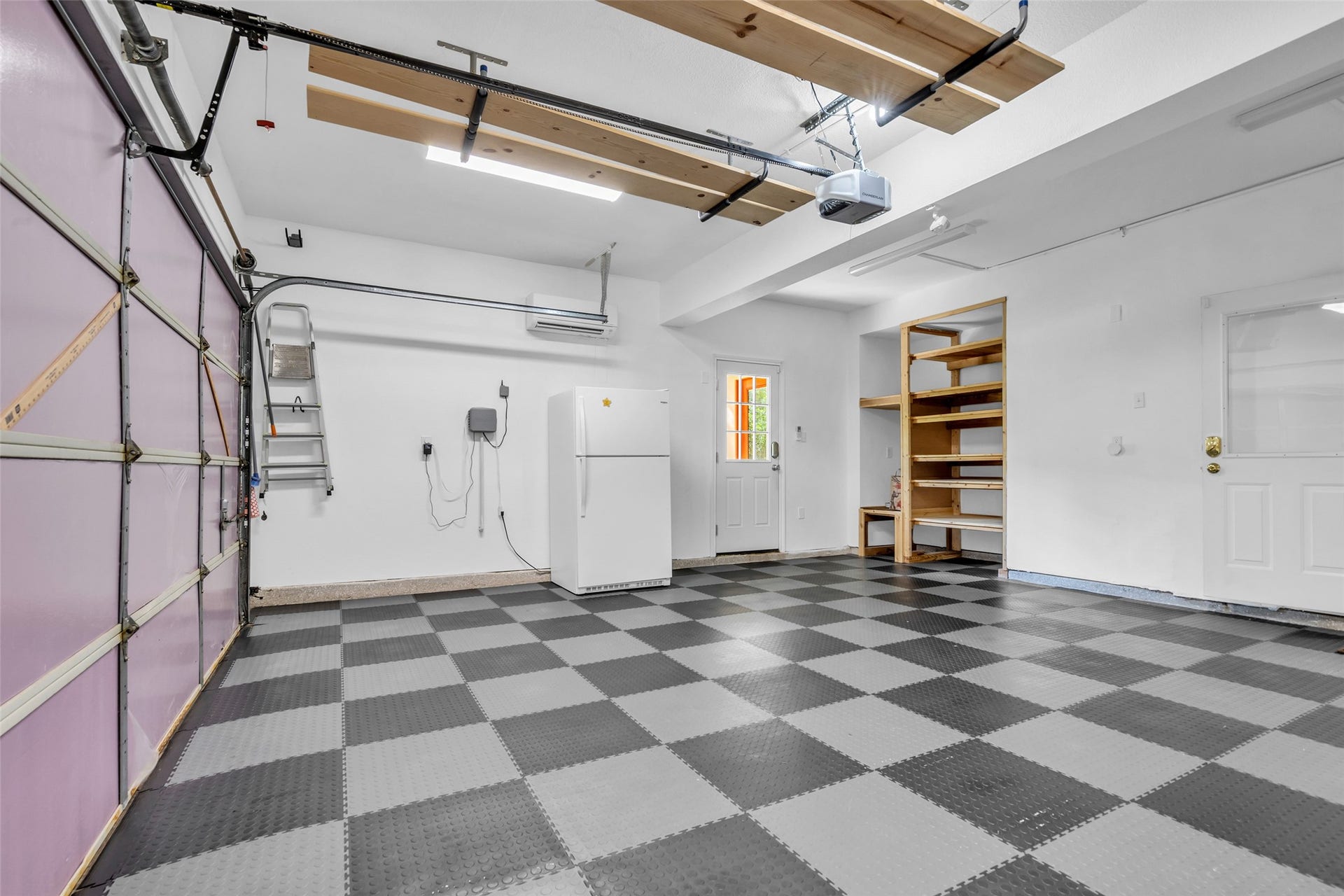 Garage Fridge Conveys