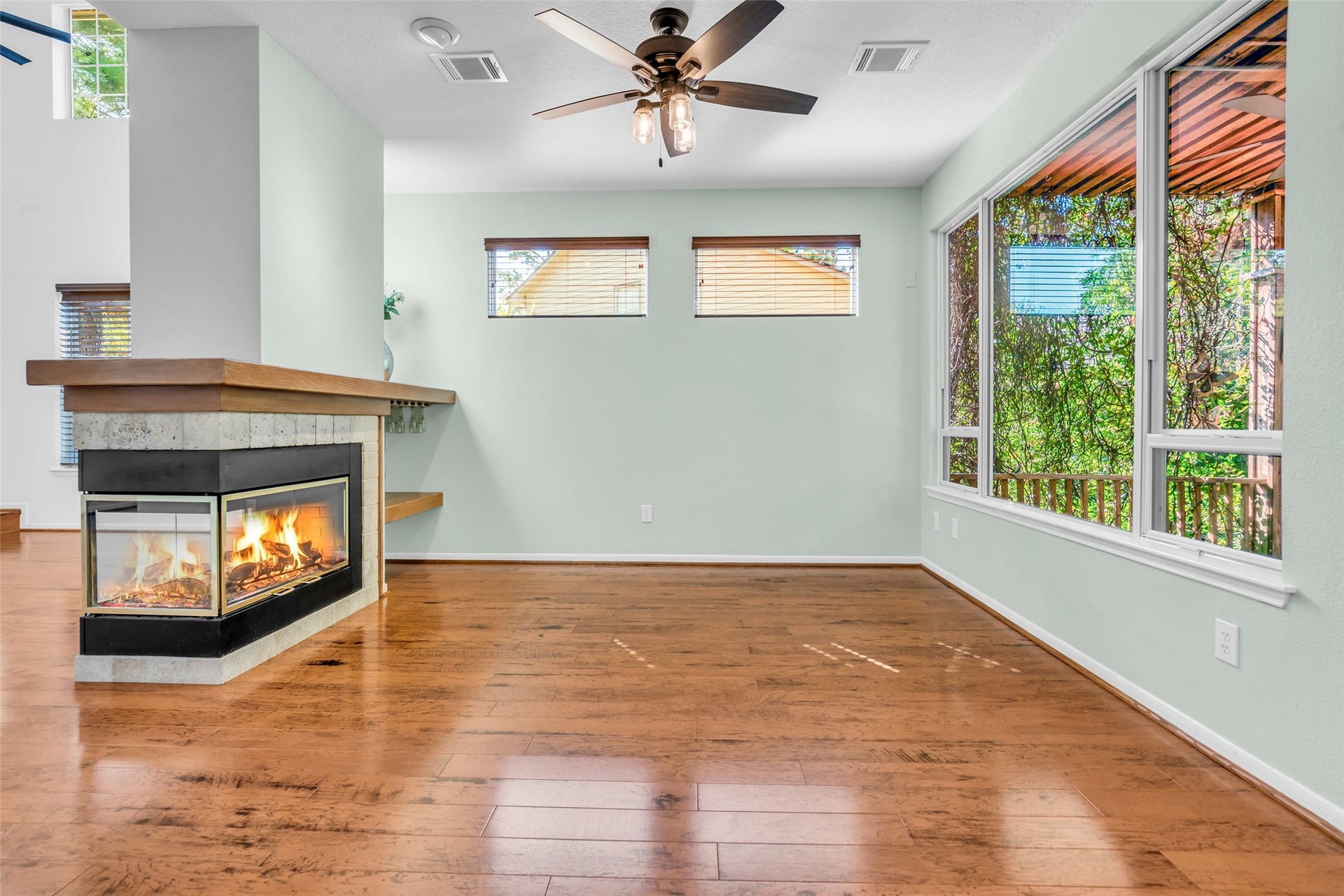 Fireplace Virtually Staged