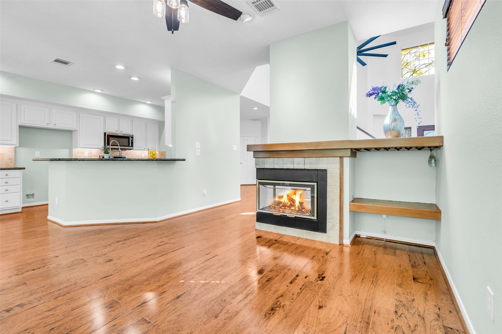 Fireplace Virtually Staged
