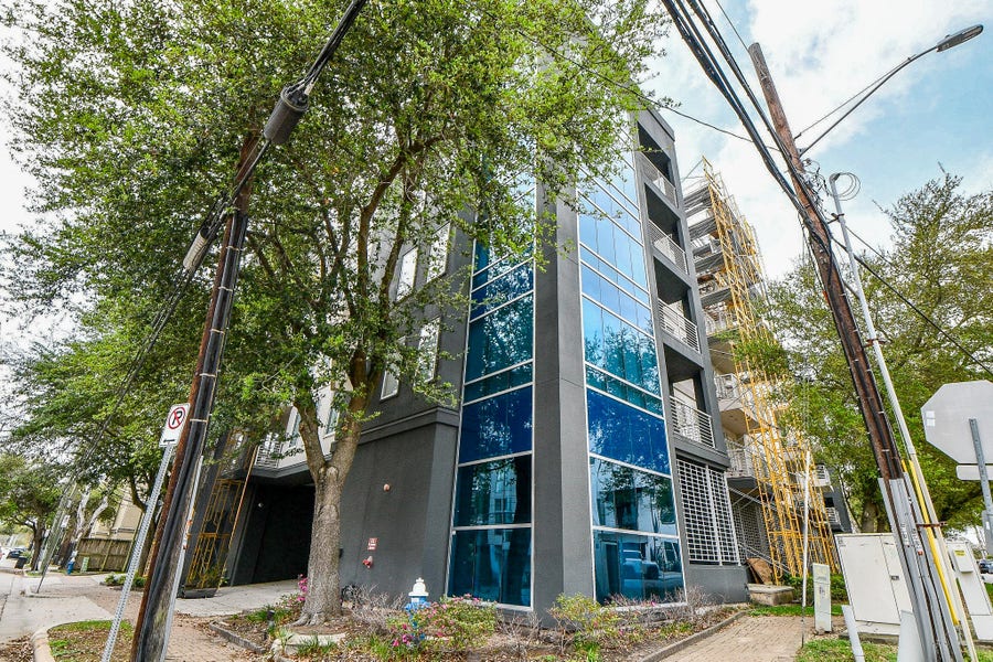 Property photo for 505 Jackson Hill Street, #307, Houston, TX