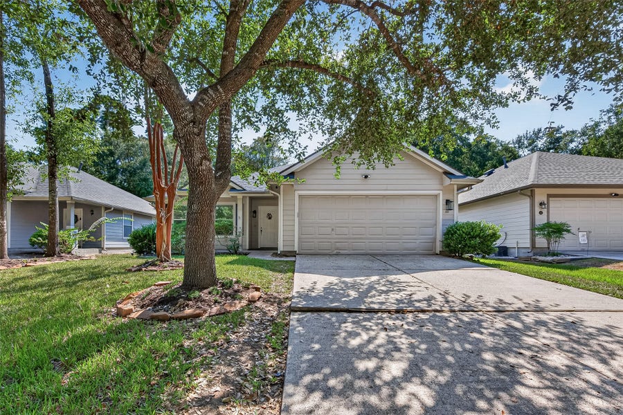 Property photo for 30 S Vesper Bend Circle, Spring, TX