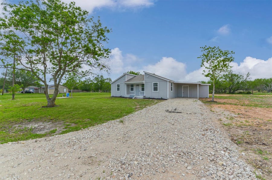 Property photo for 13252 Kanak Street, Needville, TX