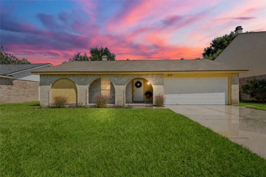 Property photo for 4019 Postwood Drive, Spring, TX