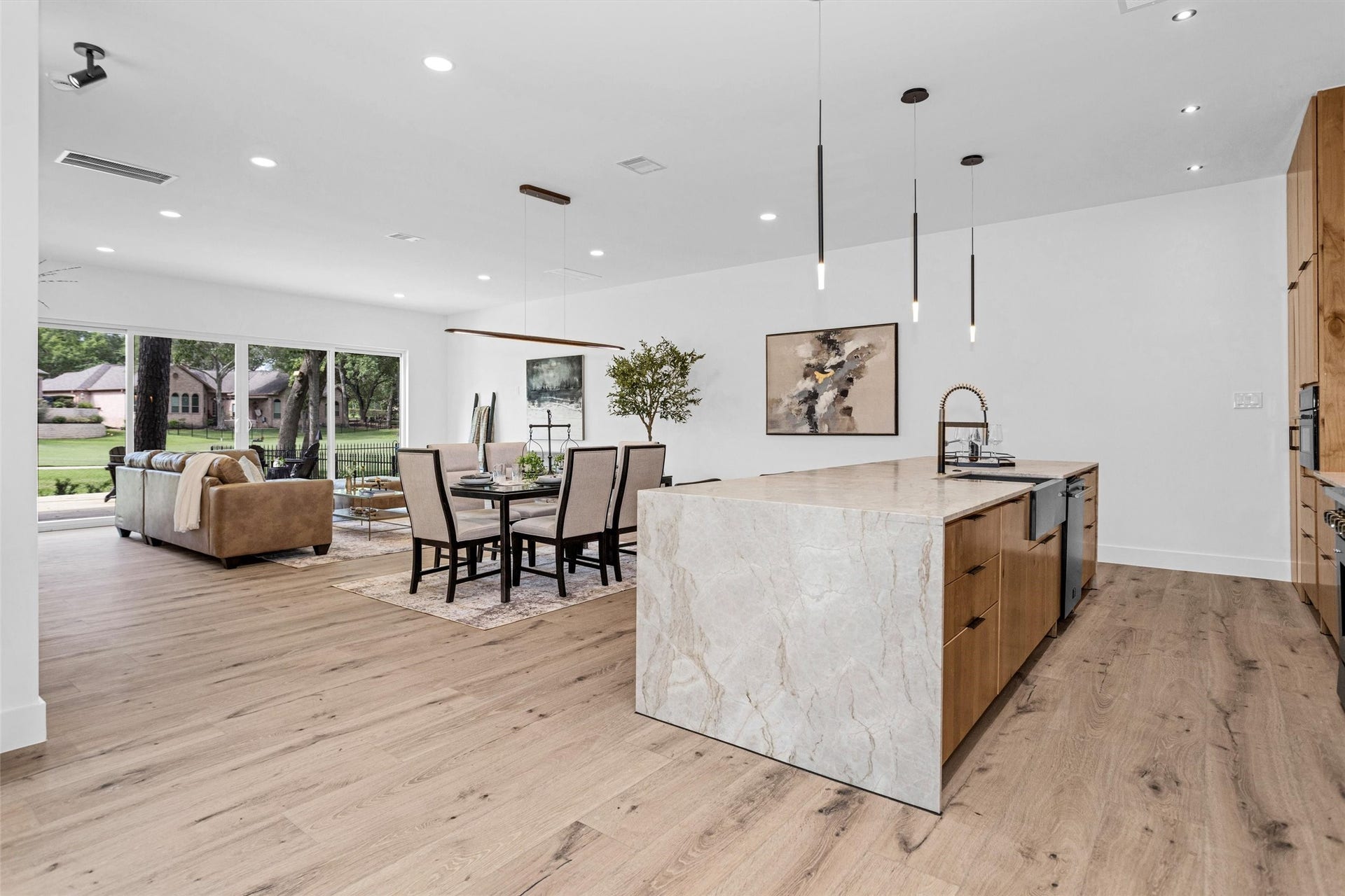 36 Winthrop Harbor S, Montgomery, TX 77356 36 Winthrop Harbor S, Montgomery, TX 77356