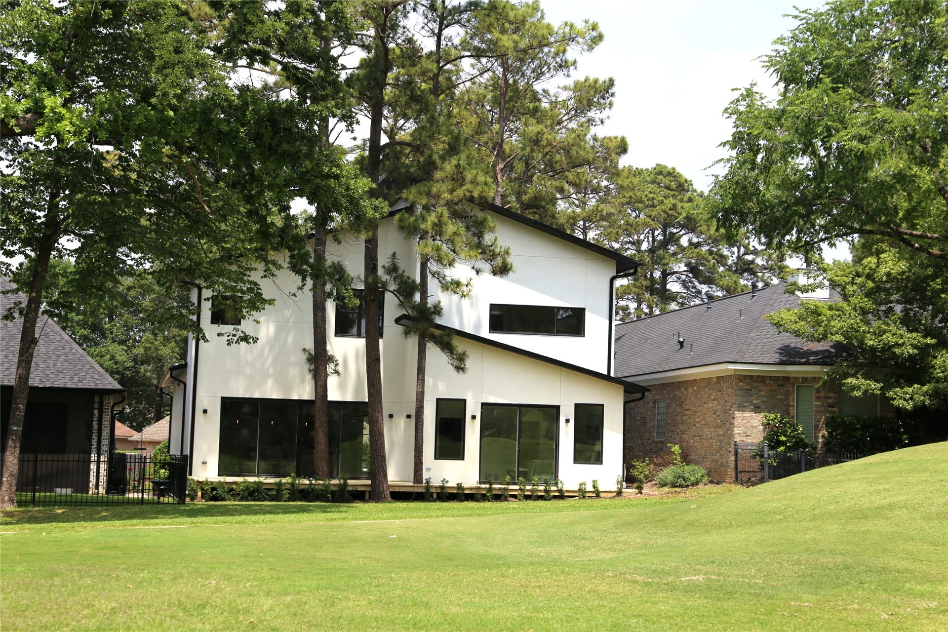 36 Winthrop Harbor S, Montgomery, TX 77356 36 Winthrop Harbor S, Montgomery, TX 77356