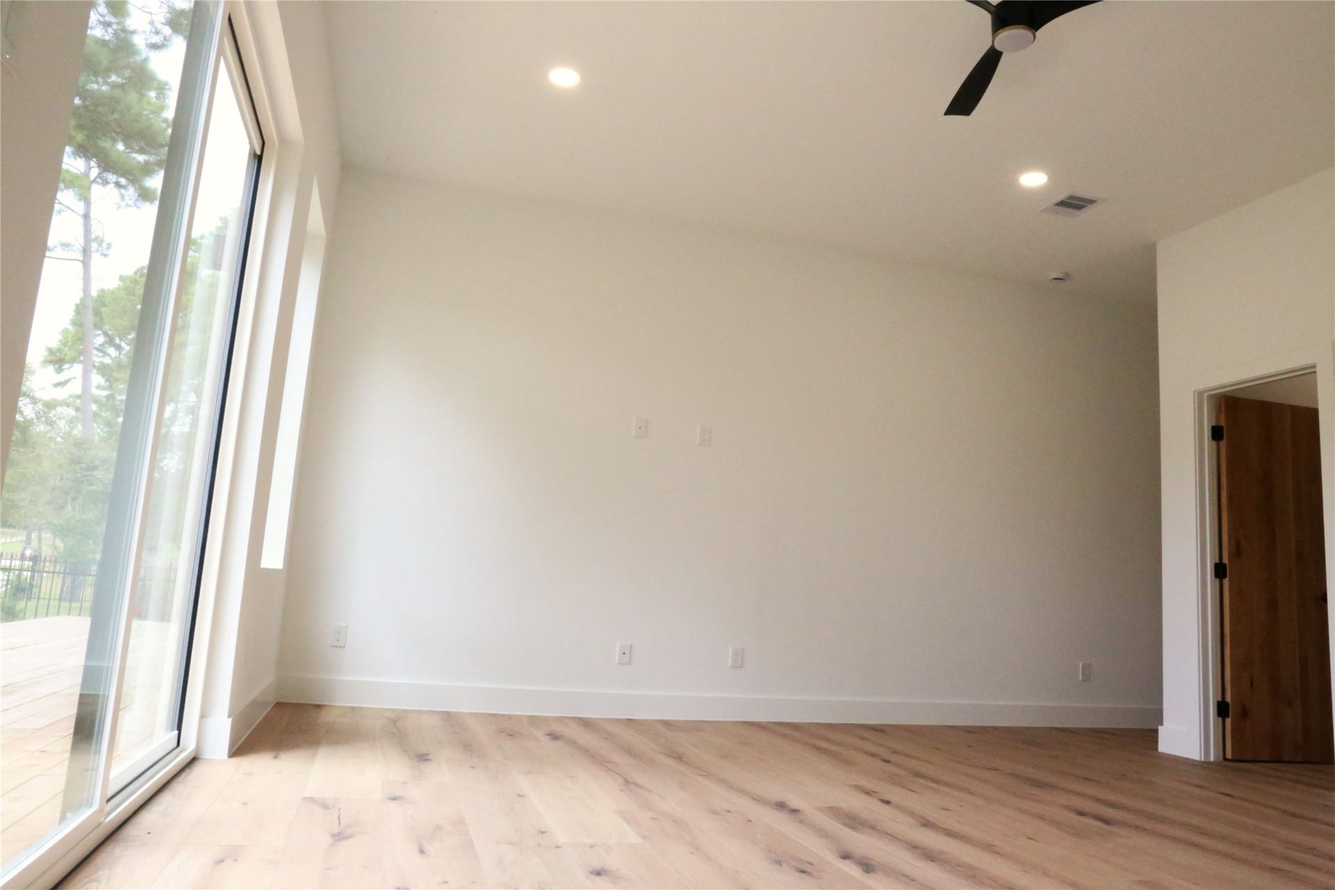 36 Winthrop Harbor S, Montgomery, TX 77356 36 Winthrop Harbor S, Montgomery, TX 77356