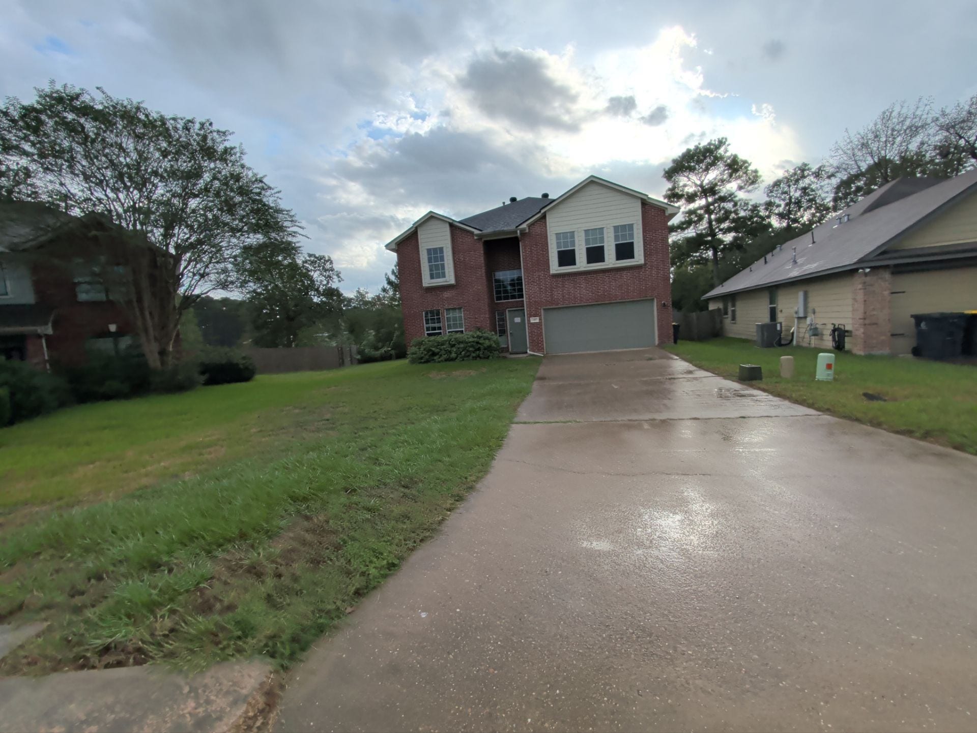 1007 Oak Falls Drive, Conroe, TX 77378 1007 Oak Falls Drive, Conroe, TX 77378