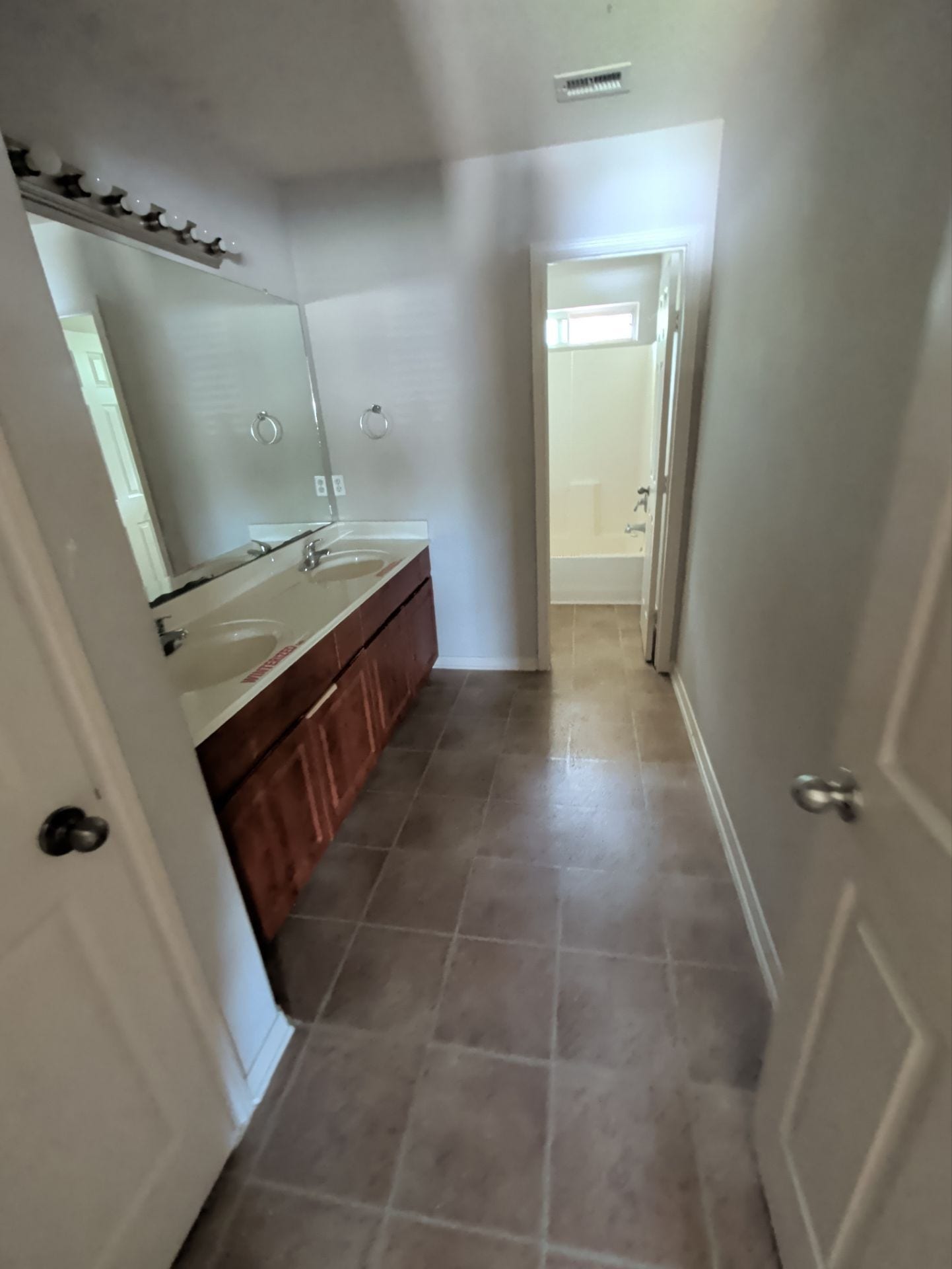 1007 Oak Falls Drive, Conroe, TX 77378 1007 Oak Falls Drive, Conroe, TX 77378
