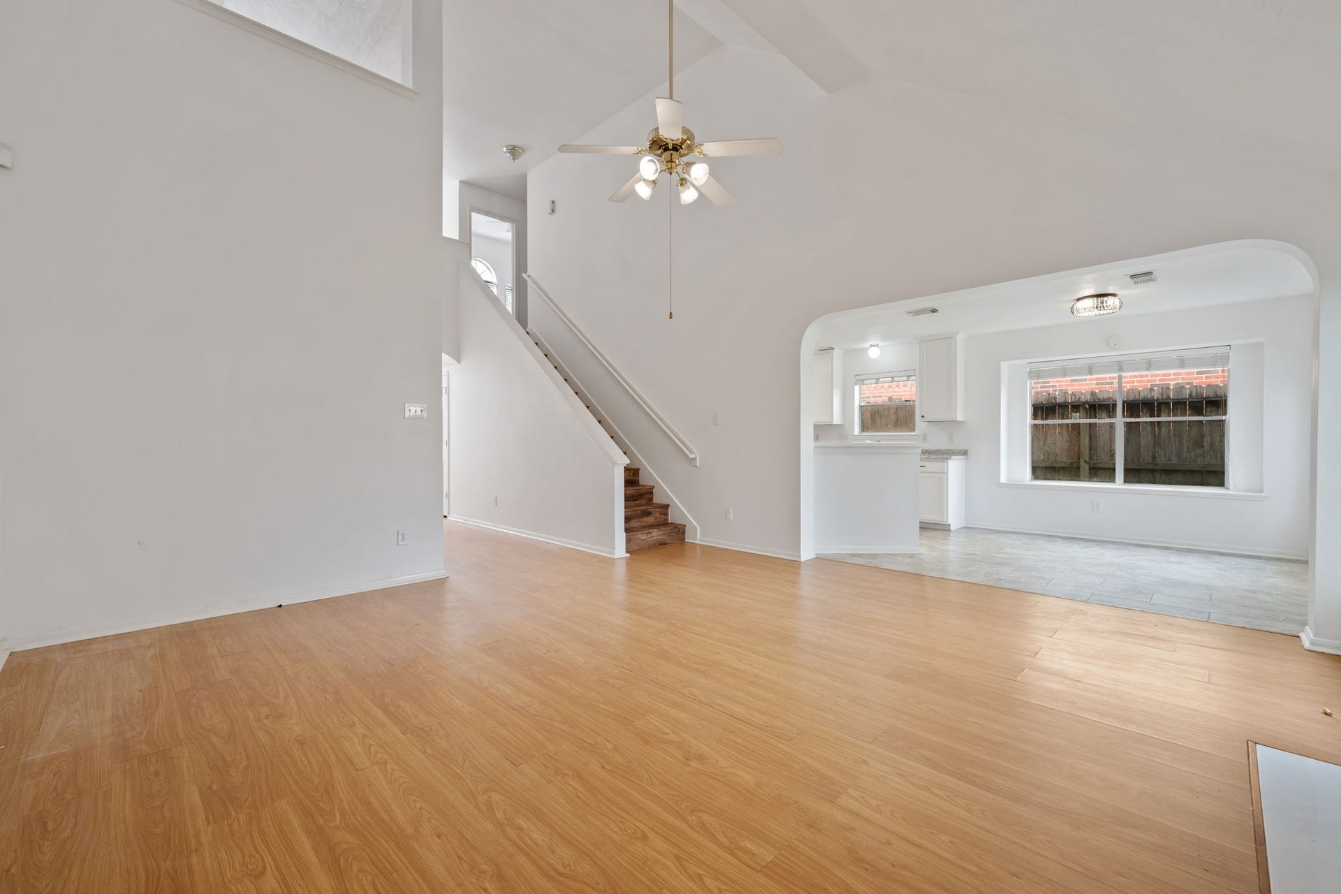 26900 Castlecliff Lane, Kingwood, TX 77339 26900 Castlecliff Lane, Kingwood, TX 77339