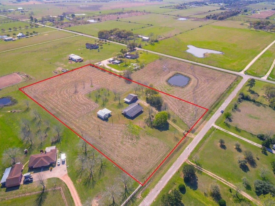 Property photo for 18014 Domino Road, Waller, TX