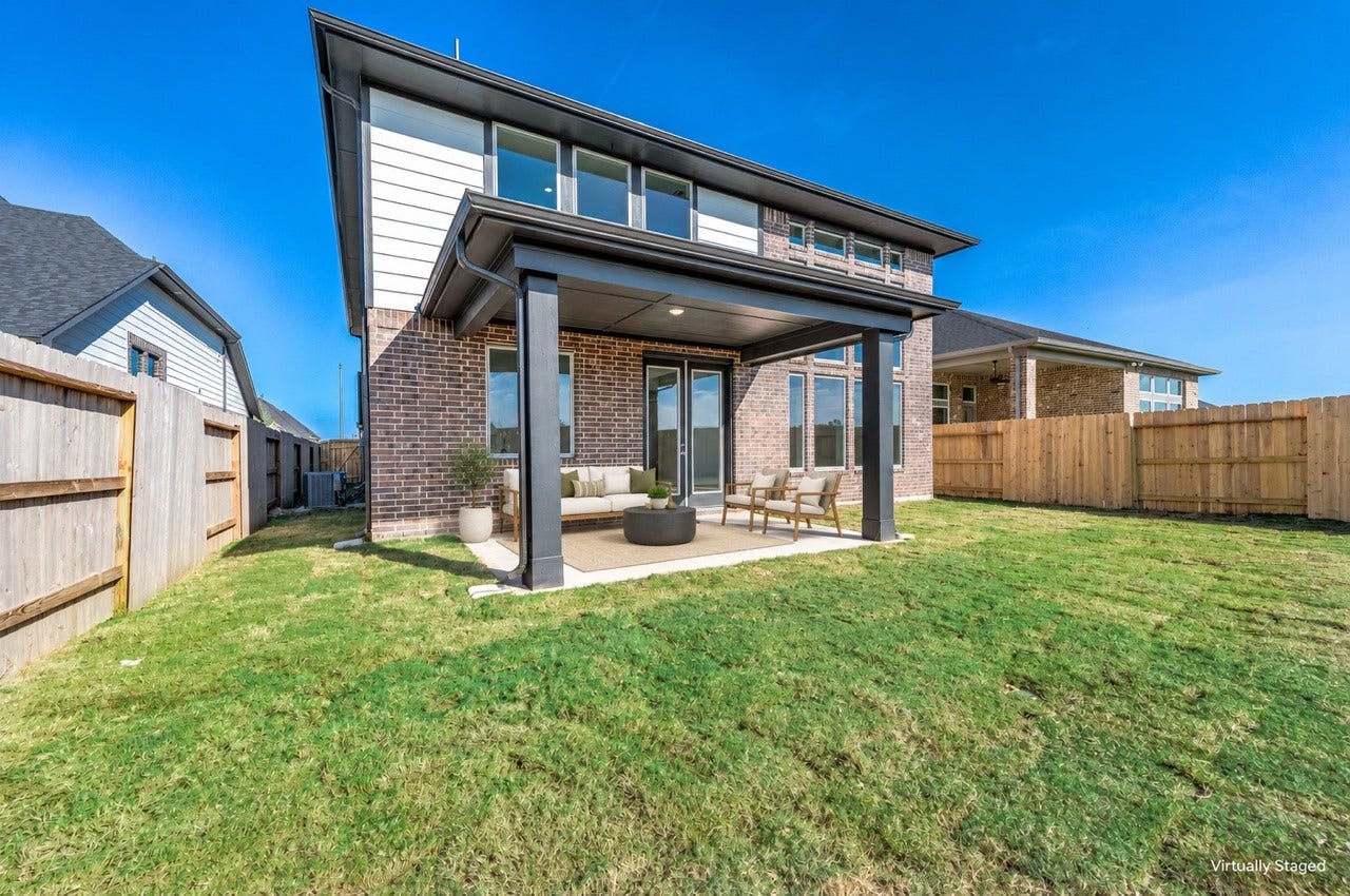 465 Wild Thicket Drive, Katy, TX 77493 Virtual Stage Patio
