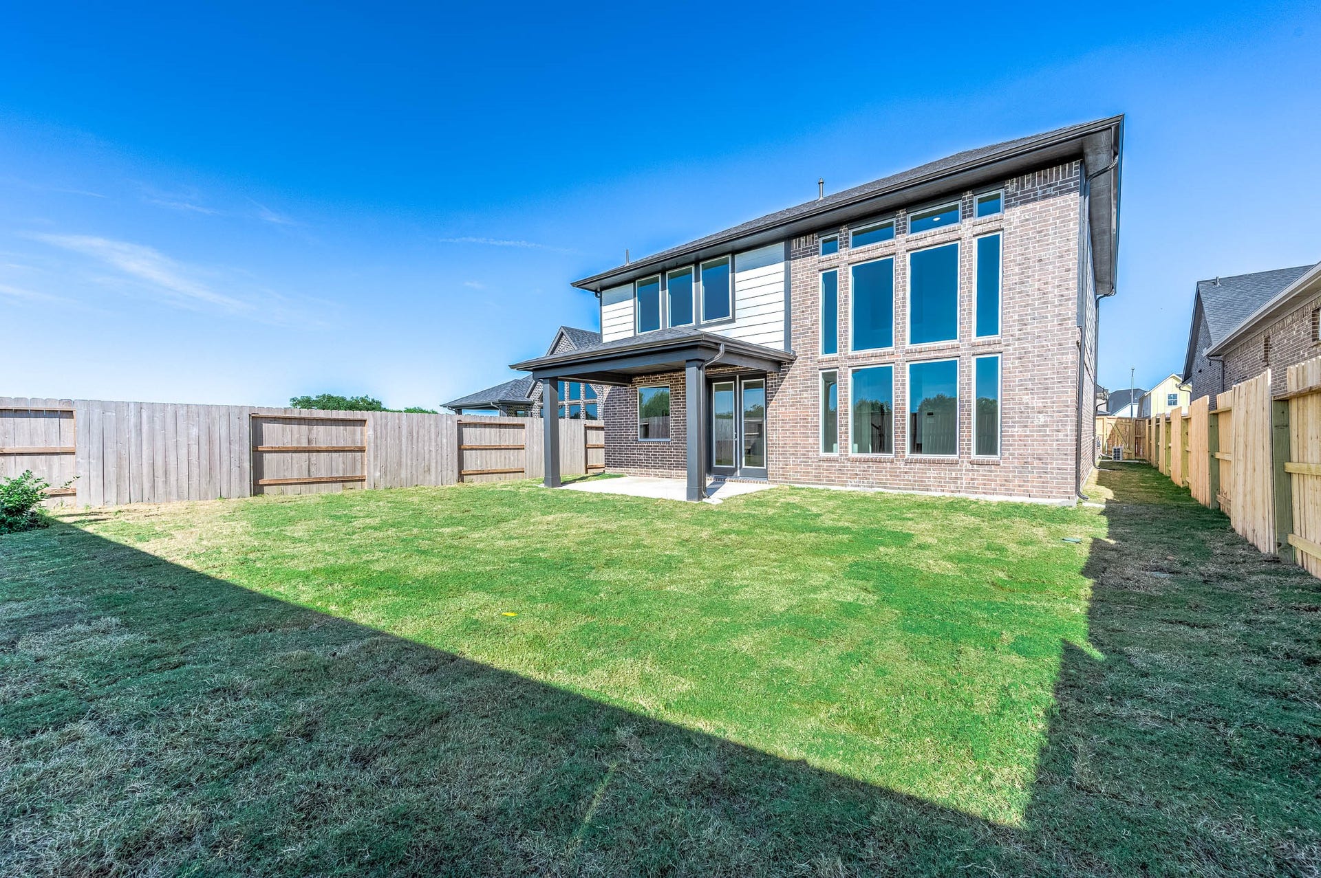 465 Wild Thicket Drive, Katy, TX 77493 Great space for a Family Gathering in the spacious backyard!