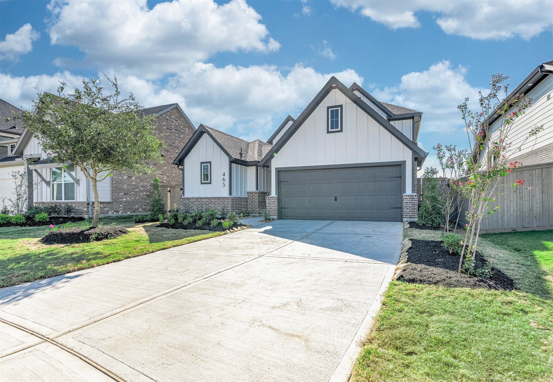465 Wild Thicket Drive, Katy, TX 77493 Long Drive Way, Great for a big family!
