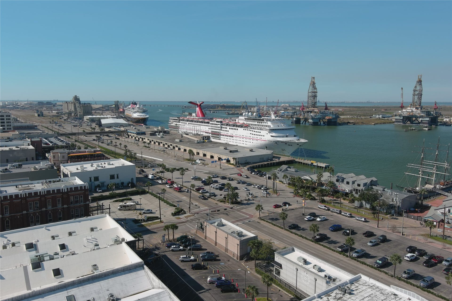 2028 Mechanic Street, Galveston, TX 77550 2028 Mechanic Street, Galveston, TX 77550