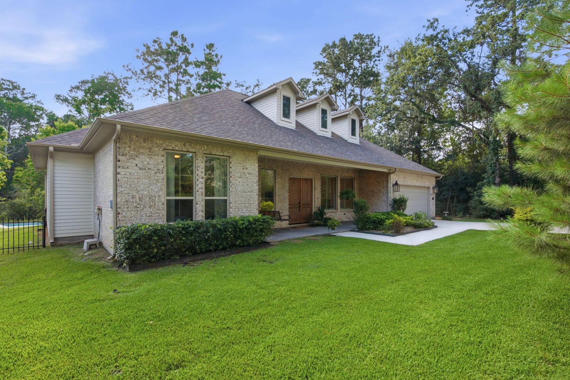 25103 W Tara Plantation Drive, Tomball, TX 77375 25103 W Tara Plantation Drive, Tomball, TX 77375