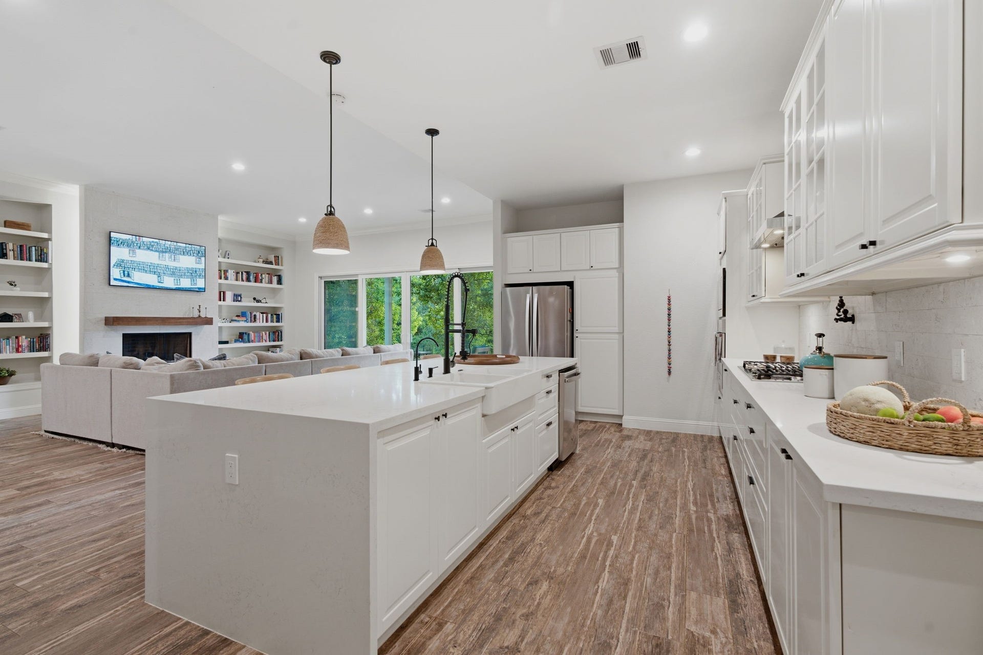 25103 W Tara Plantation Drive, Tomball, TX 77375 25103 W Tara Plantation Drive, Tomball, TX 77375