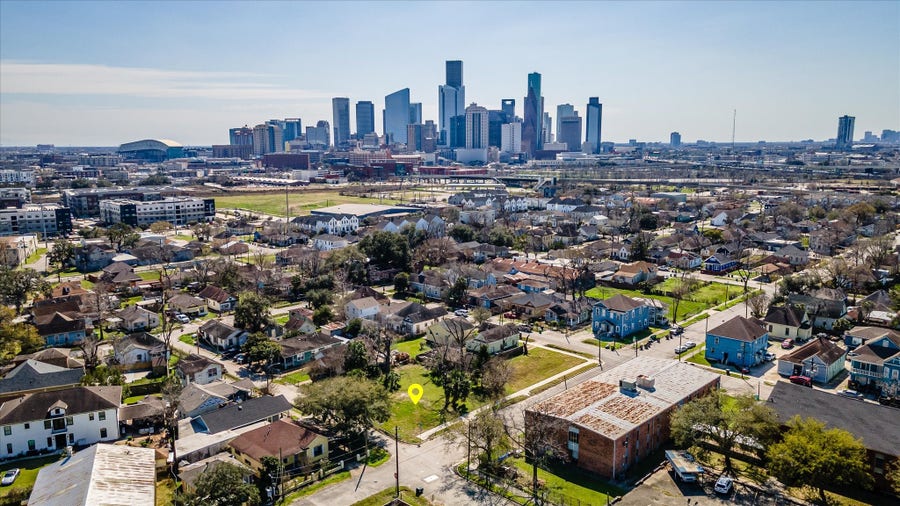 Property photo for 1212 Pinckney St Street, Houston, TX